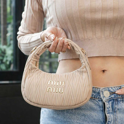 Nuevo Cloud Mini ☁️ | Elegancia que se siente, no pesa.
